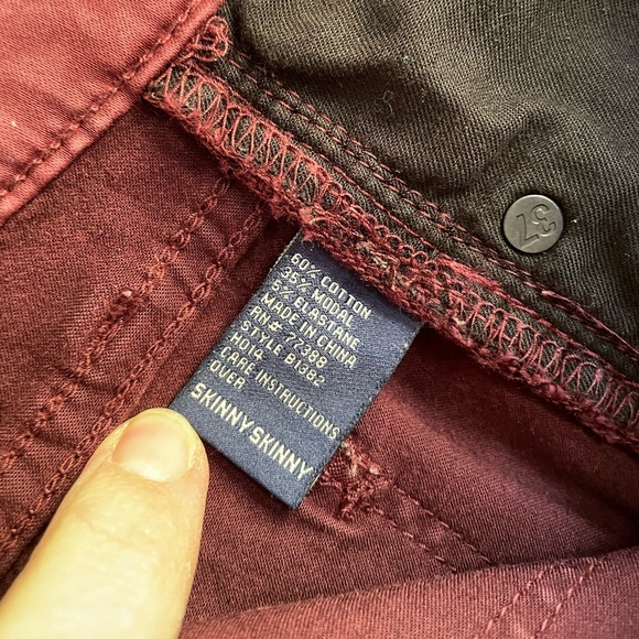 Madewell Burgundy Skinny Skinny Jeans - Picture 6 of 6